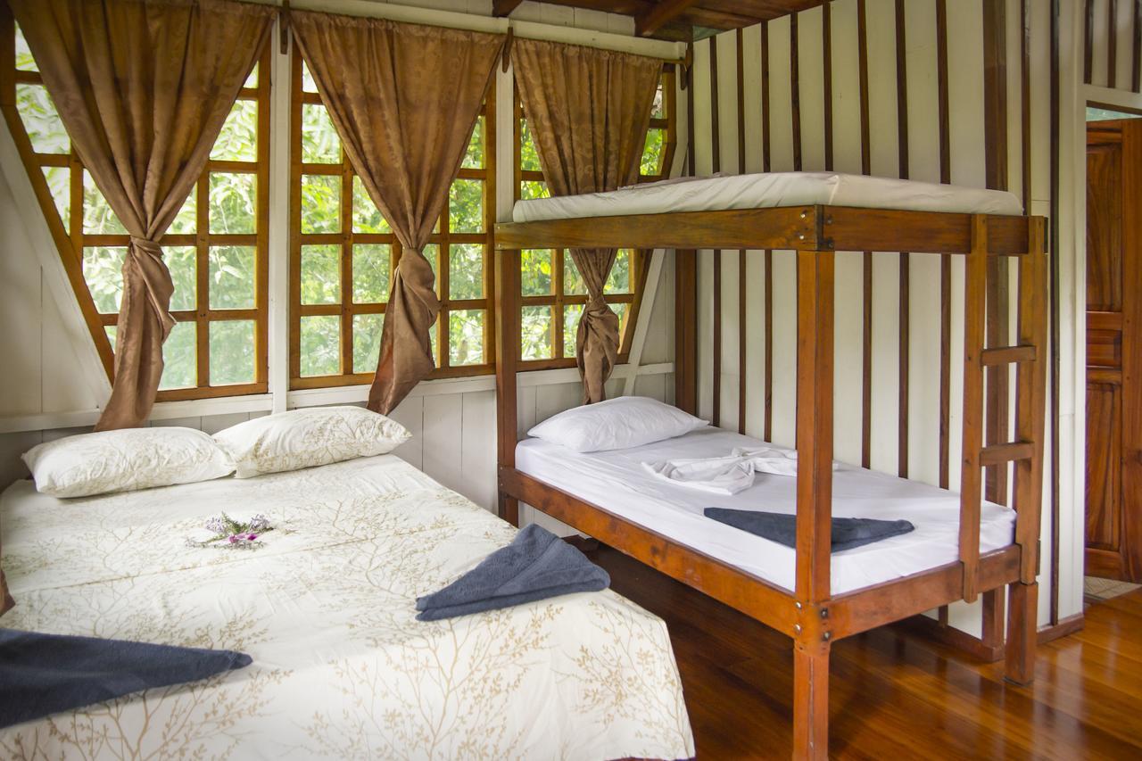 Naguala Jungle Lodge Drakes Bay エクステリア 写真